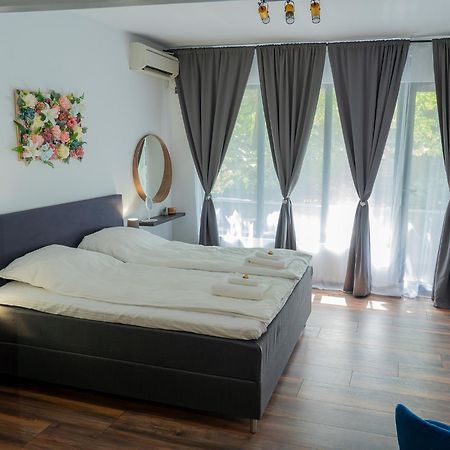 Central Apartments Veliko Tarnovo Ngoại thất bức ảnh