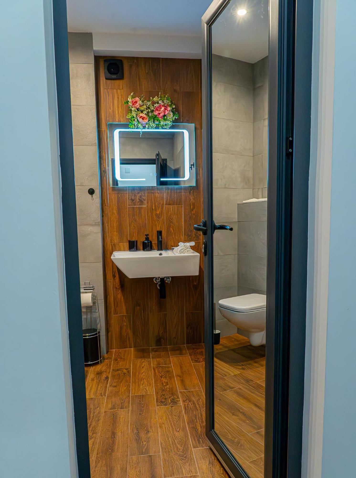 Central Apartments Veliko Tarnovo Ngoại thất bức ảnh