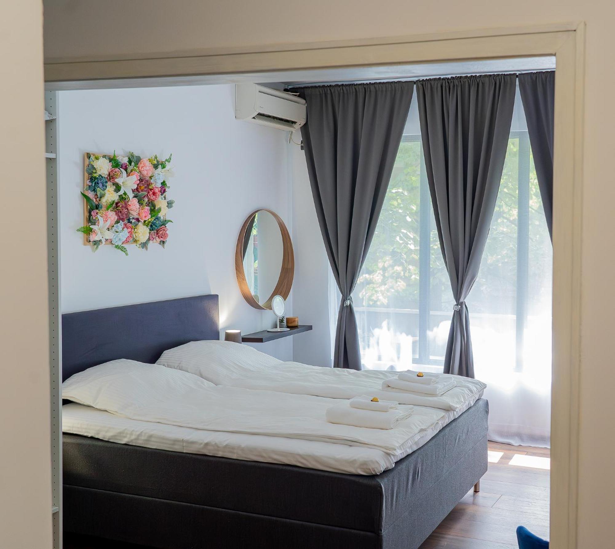 Central Apartments Veliko Tarnovo Ngoại thất bức ảnh