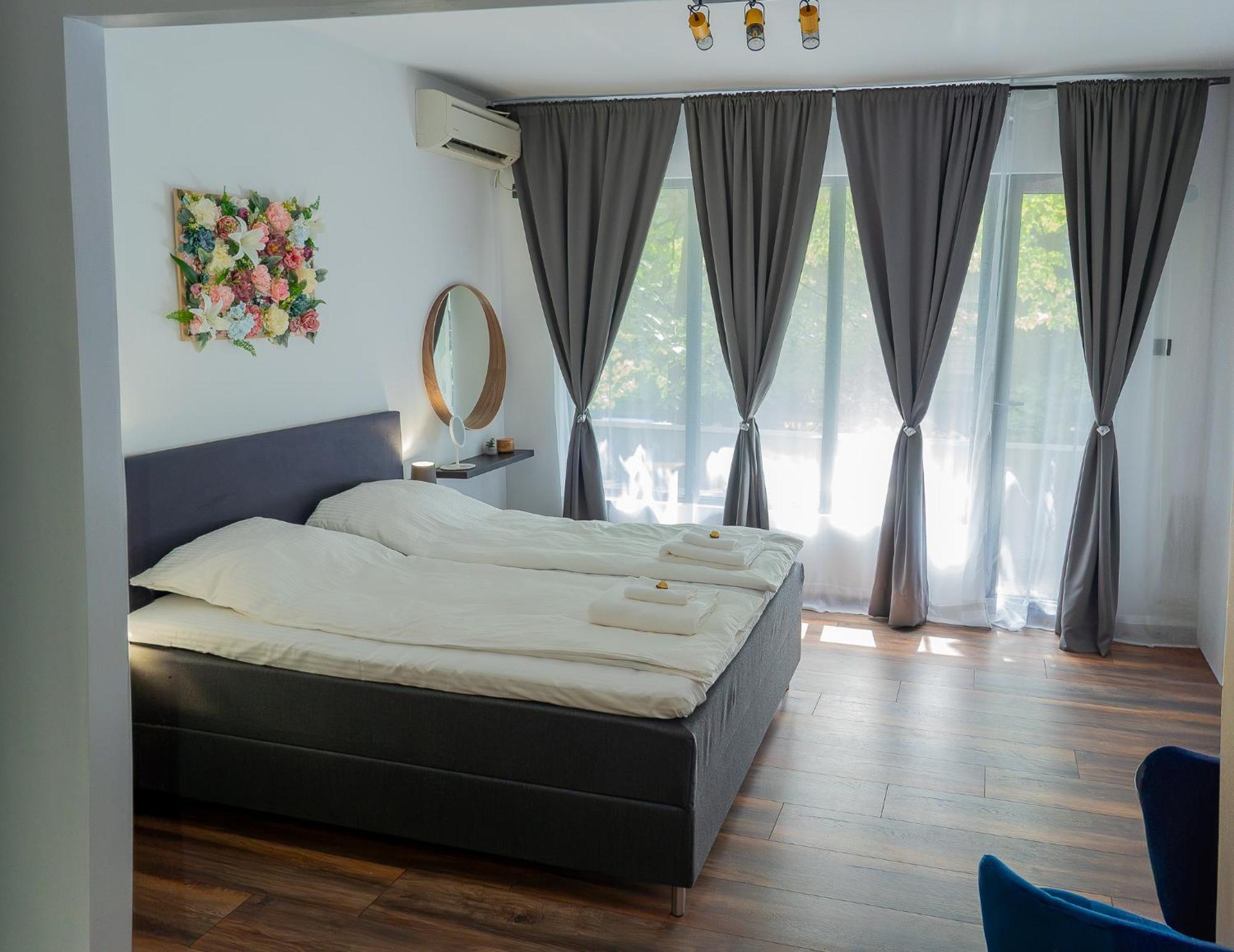 Central Apartments Veliko Tarnovo Ngoại thất bức ảnh