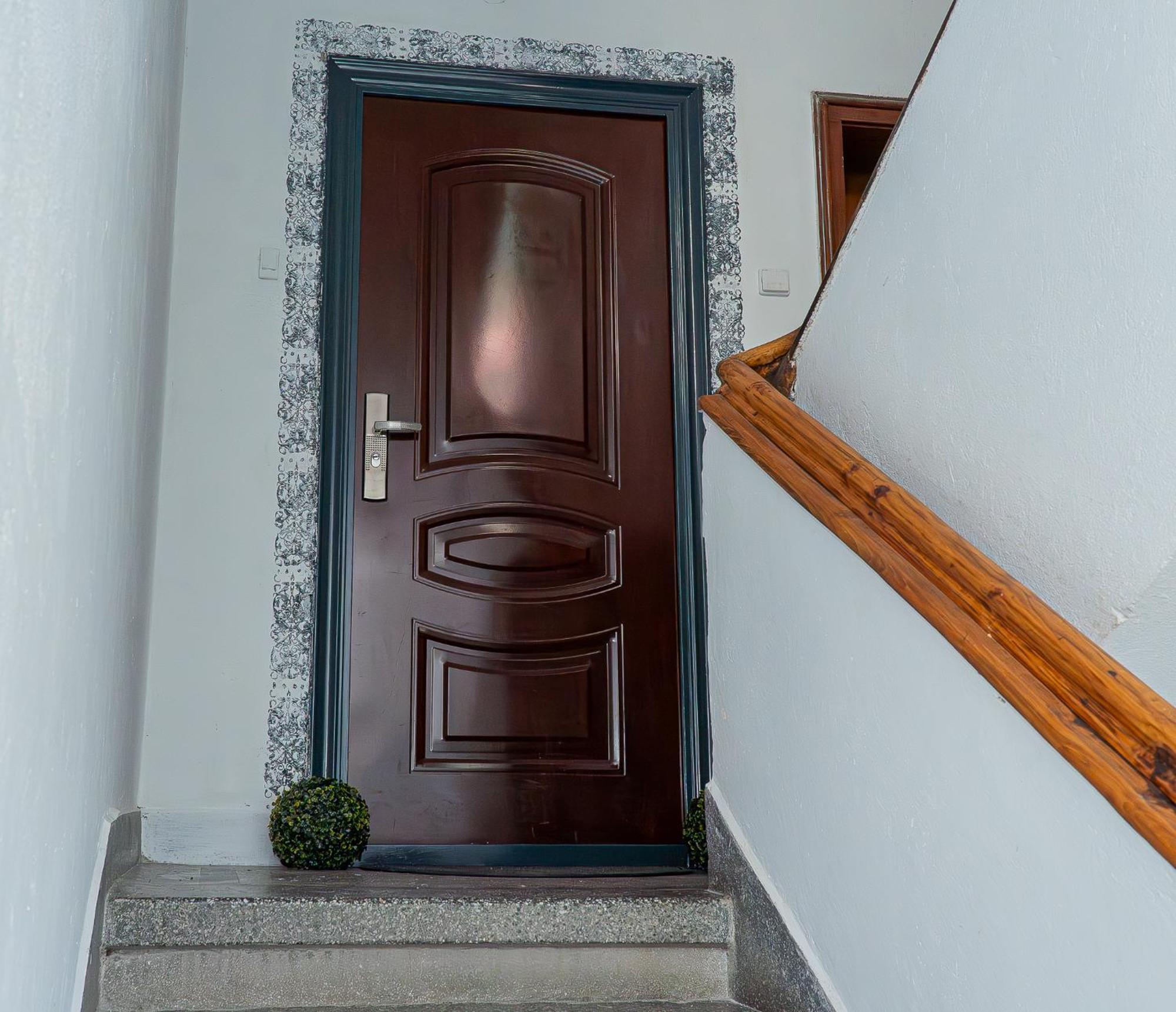 Central Apartments Veliko Tarnovo Ngoại thất bức ảnh