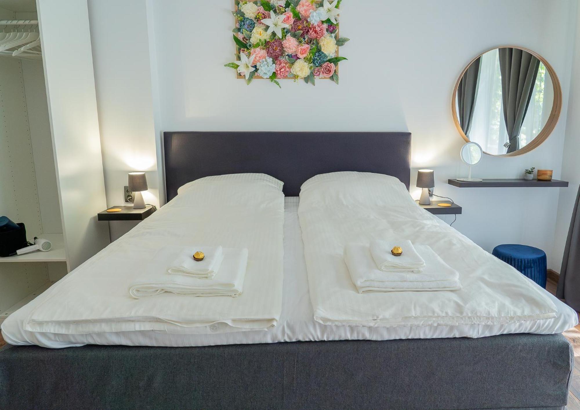 Central Apartments Veliko Tarnovo Ngoại thất bức ảnh
