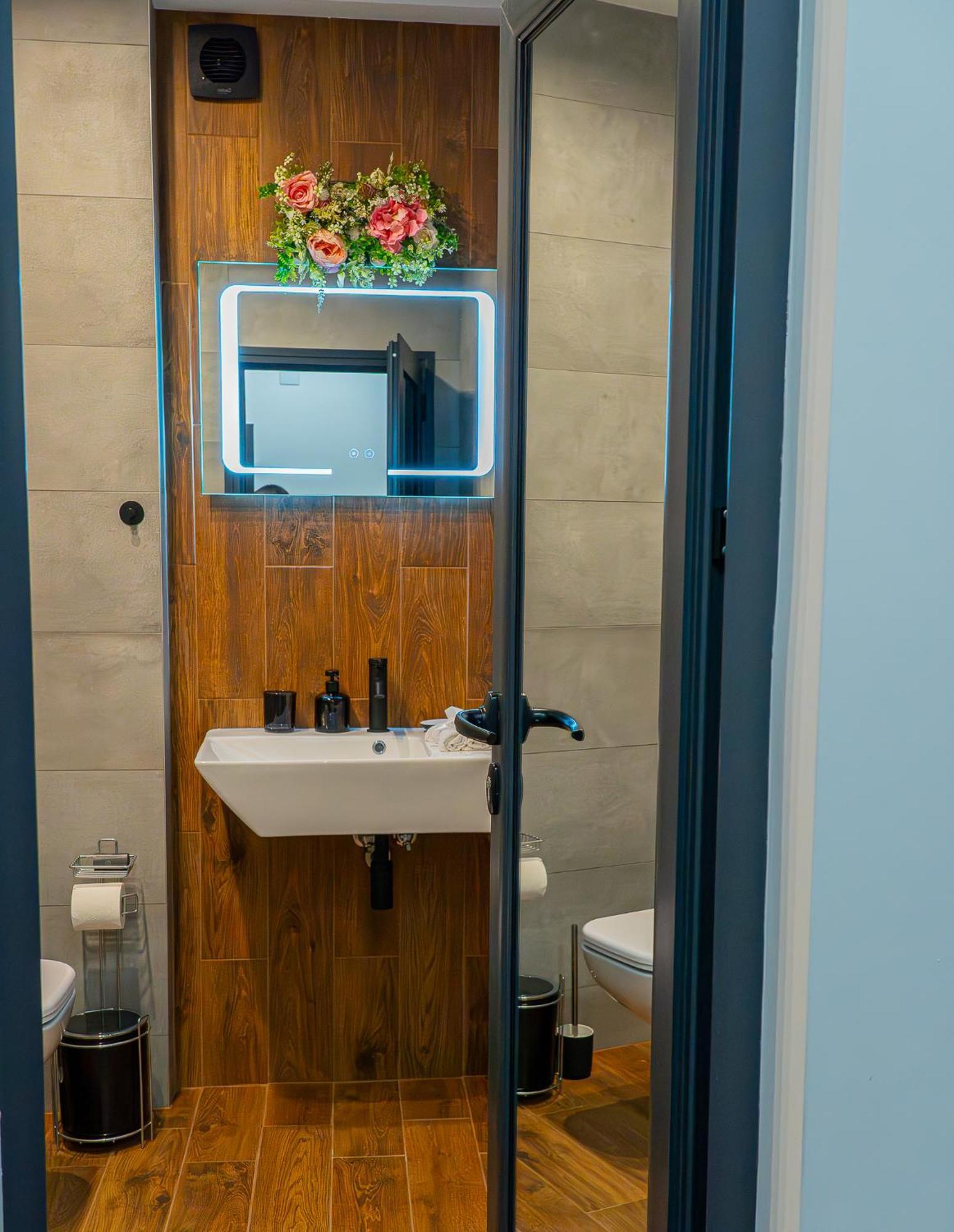 Central Apartments Veliko Tarnovo Ngoại thất bức ảnh