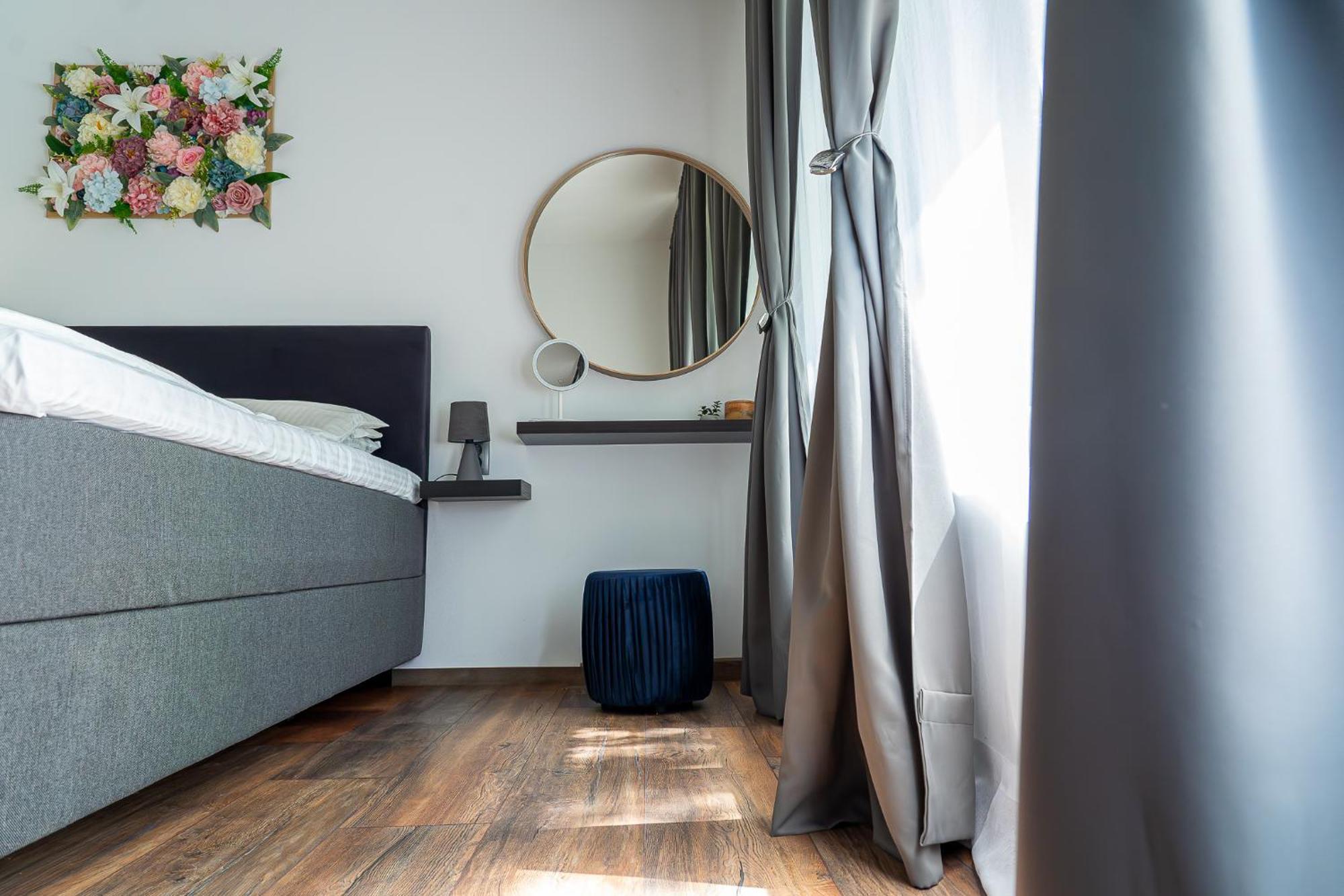 Central Apartments Veliko Tarnovo Ngoại thất bức ảnh