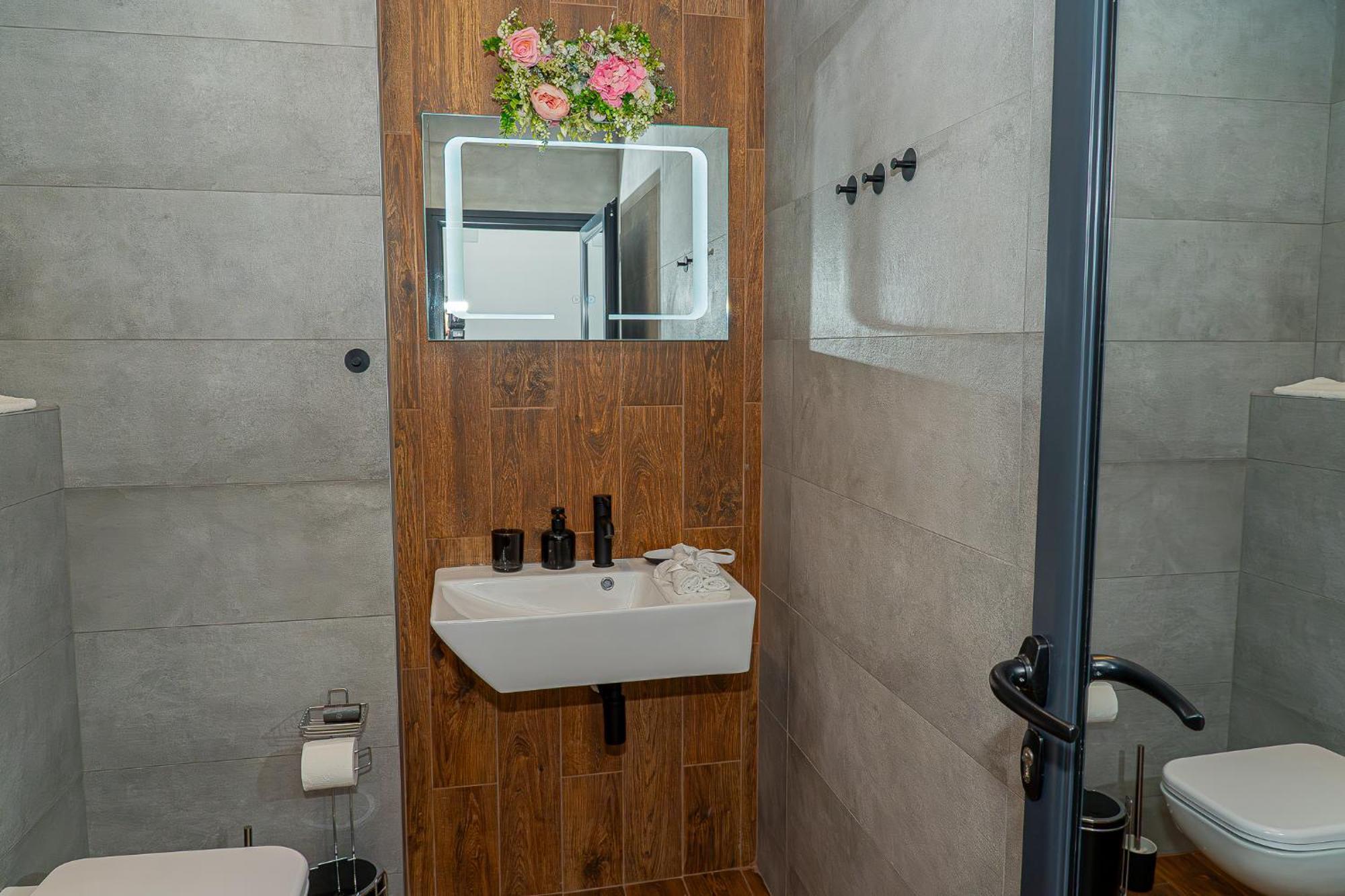 Central Apartments Veliko Tarnovo Ngoại thất bức ảnh